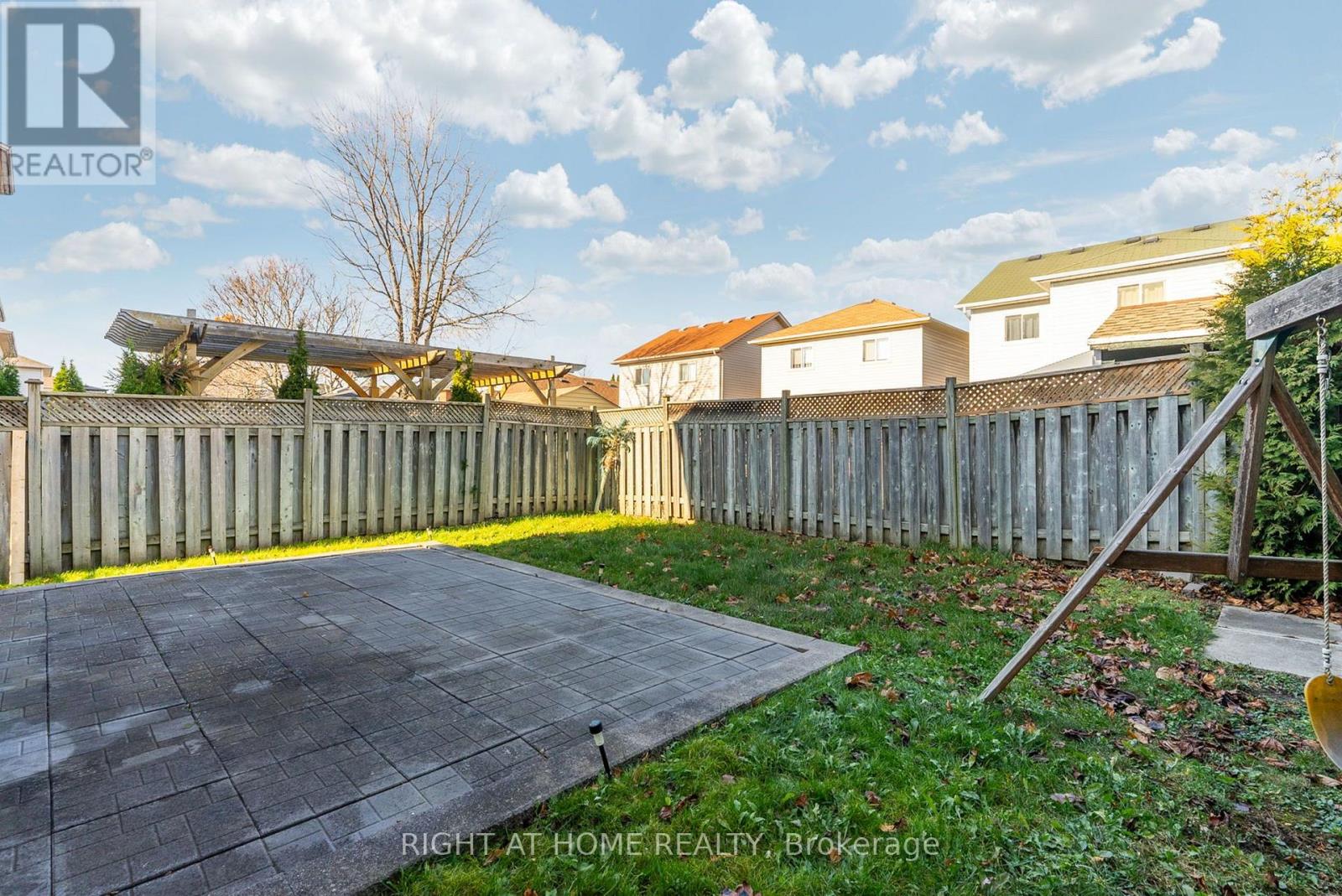 1040 BEAVER VALLEY CRESCENT - 45