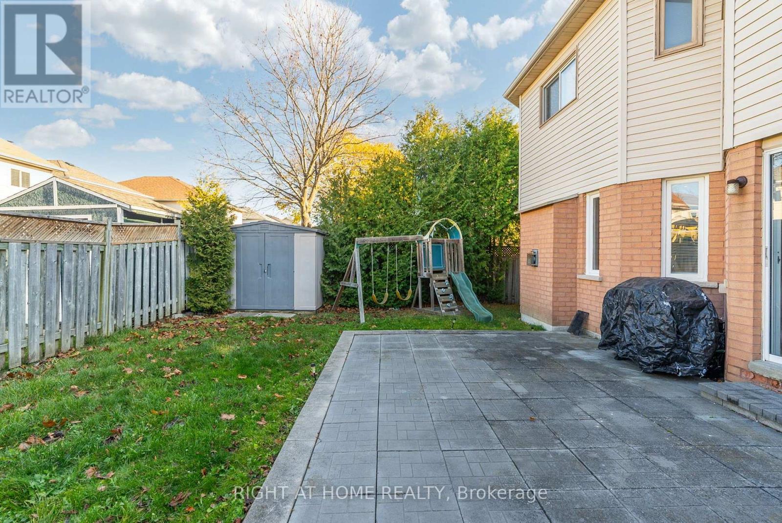 1040 BEAVER VALLEY CRESCENT - 46