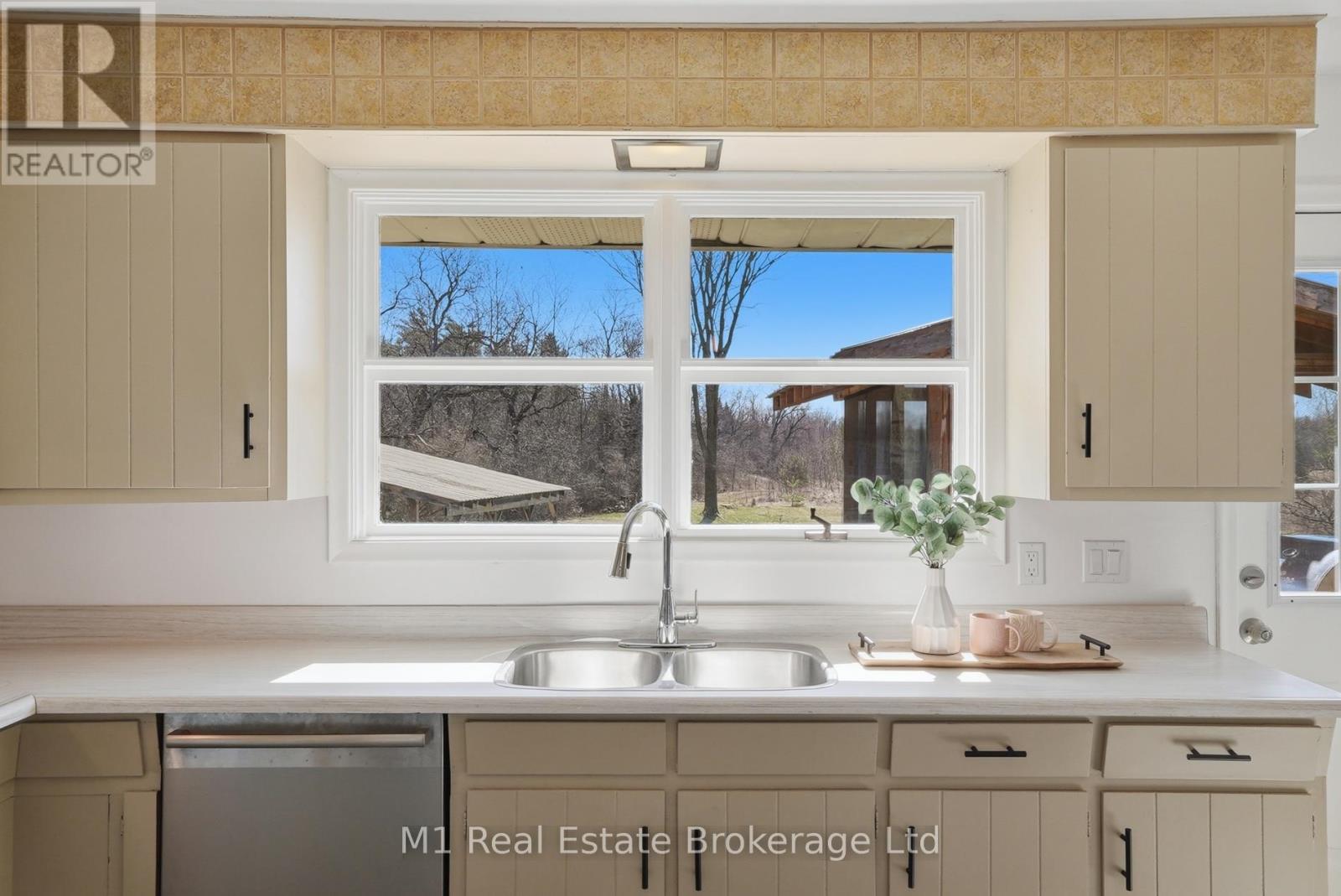 9467 WELLINGTON RD 124 - 15