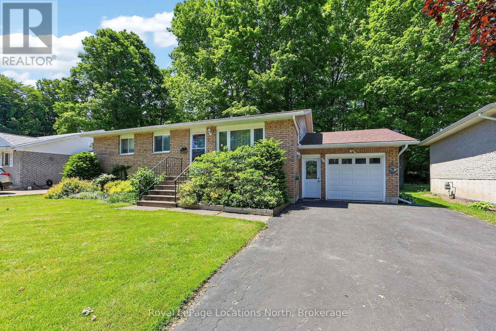 25 POLLARD DRIVE - 1