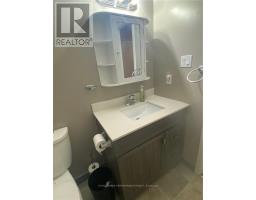 209 - 220 Kenyon Street W, North Glengarry, ON K0C1A0 Photo 6