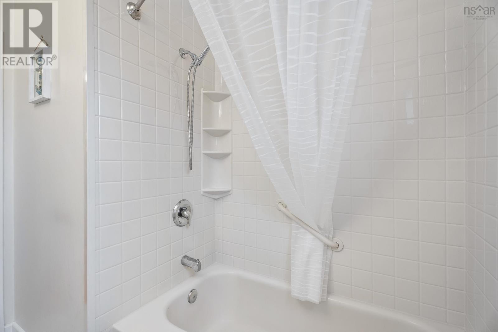 3189 Clementsvale Road - 24