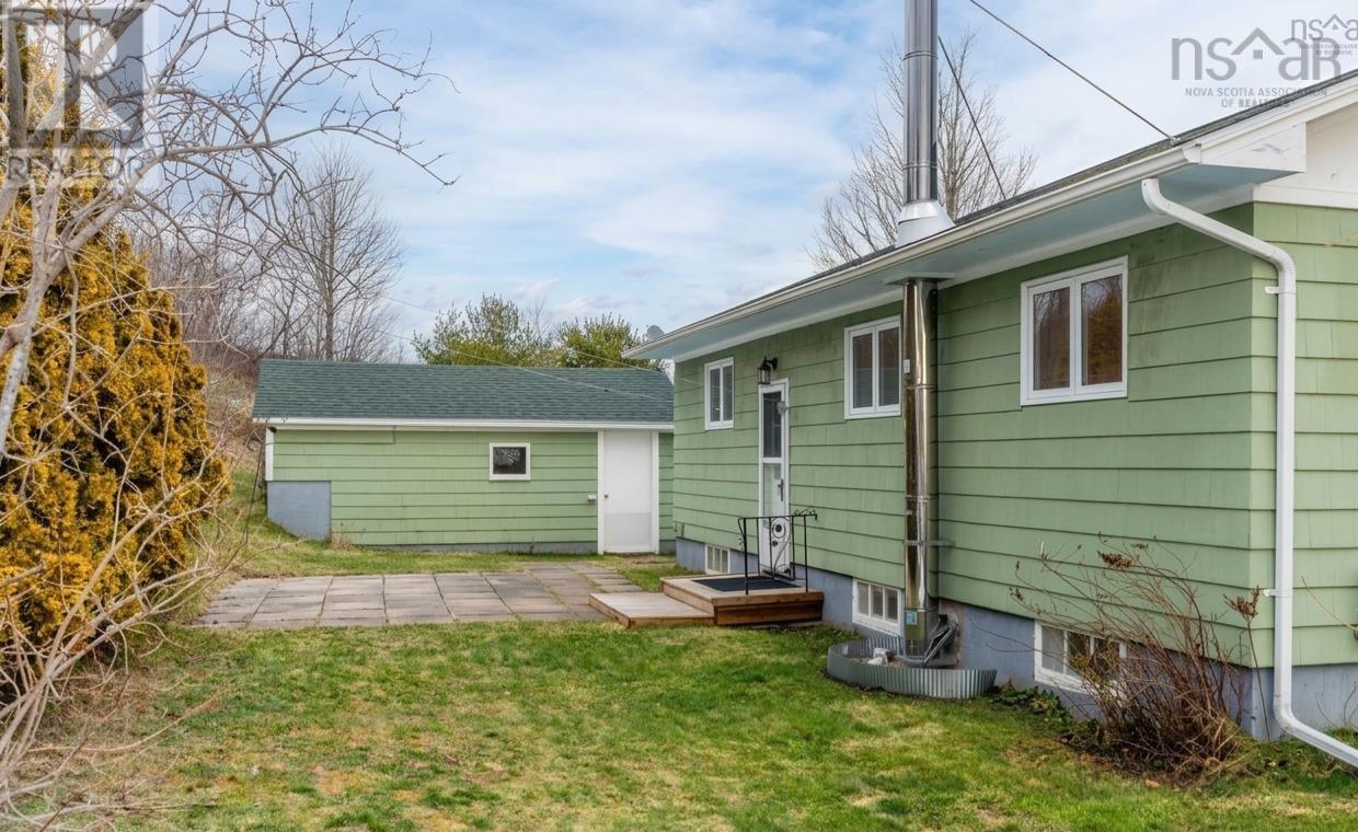 3189 Clementsvale Road - 34