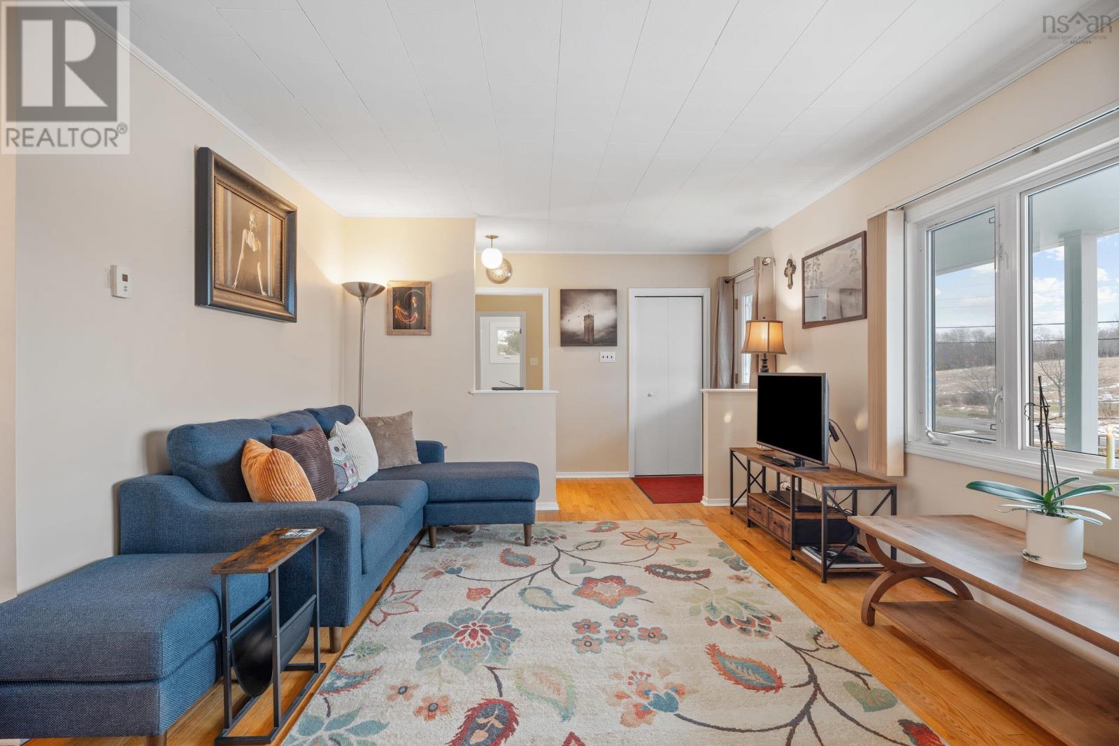 3189 Clementsvale Road - 4