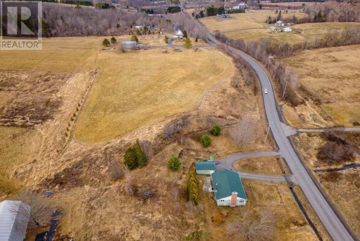 3189 Clementsvale Road - 40