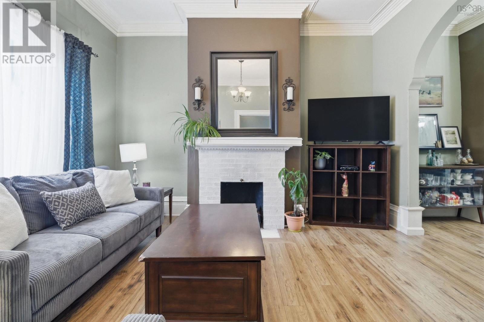 2704 Belle Aire Terrace - 9
