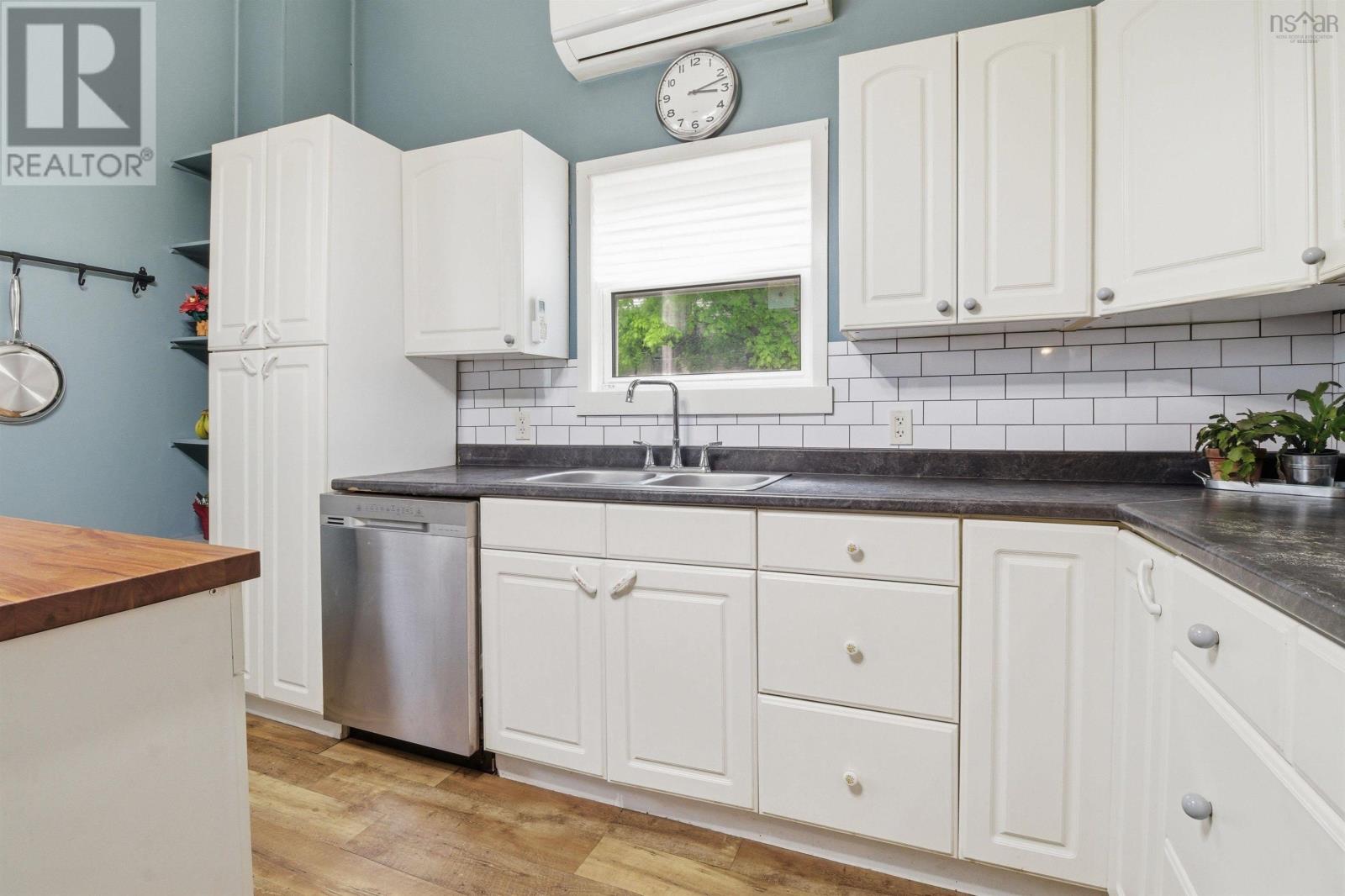2704 Belle Aire Terrace - 16