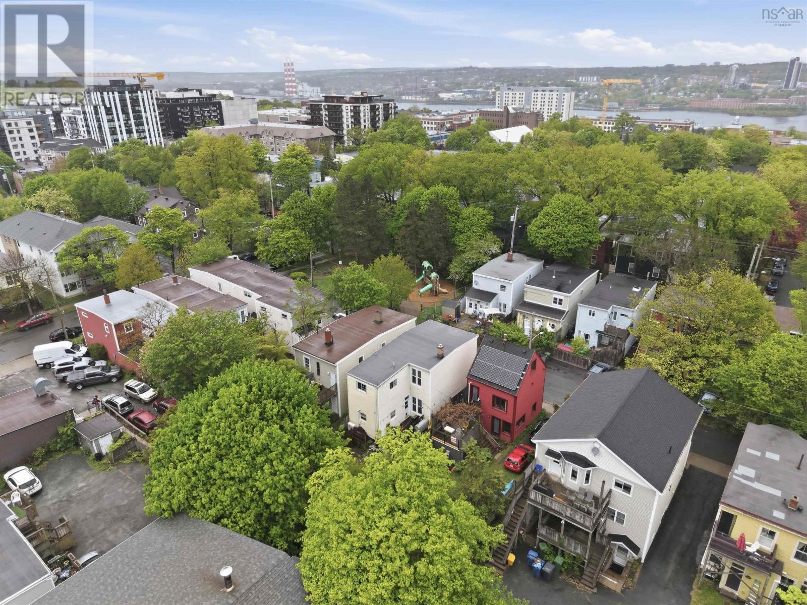 2704 Belle Aire Terrace - 44