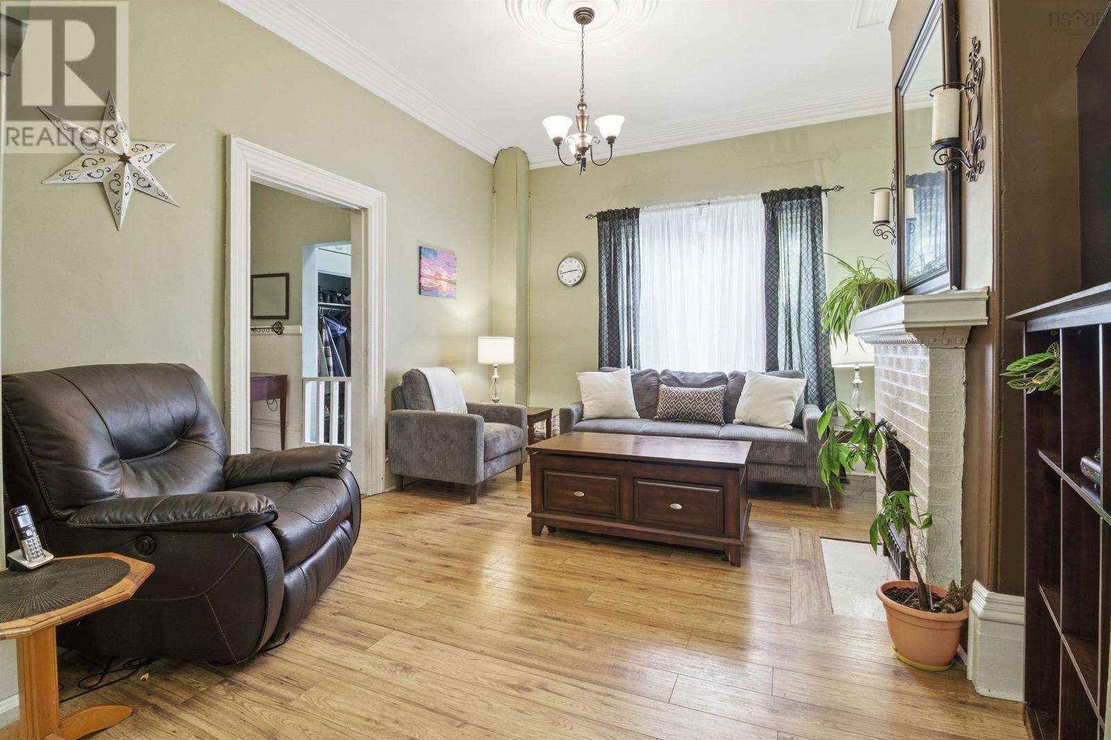 2704 Belle Aire Terrace - 6