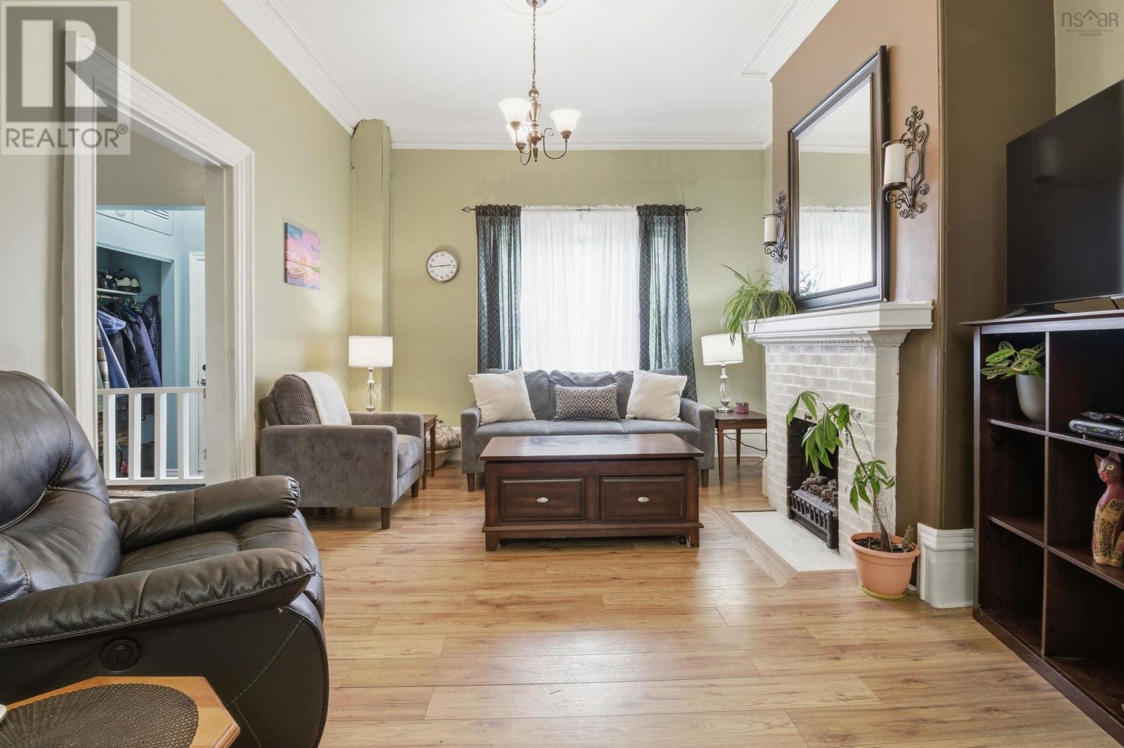 2704 Belle Aire Terrace - 7