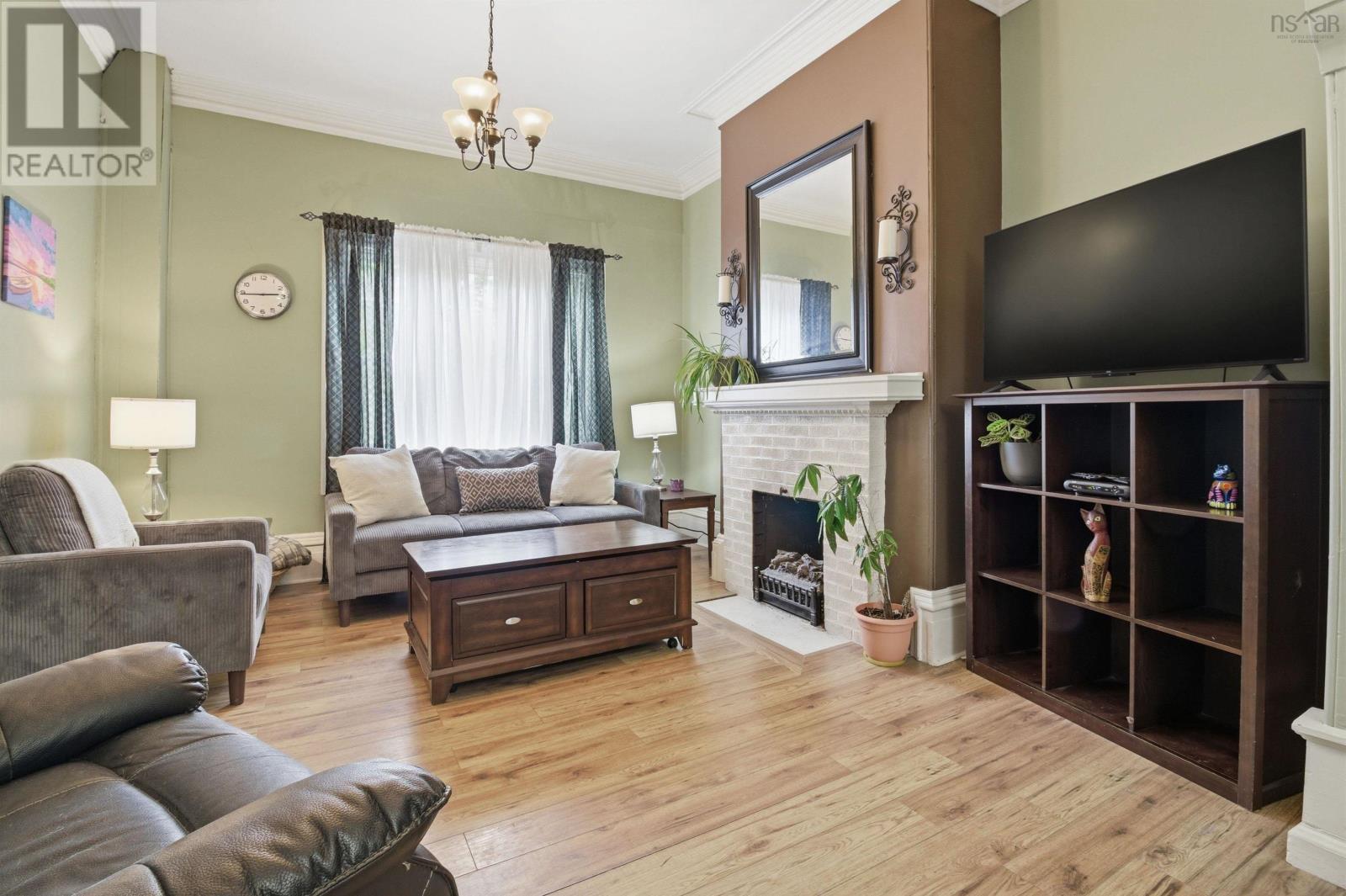 2704 Belle Aire Terrace - 8