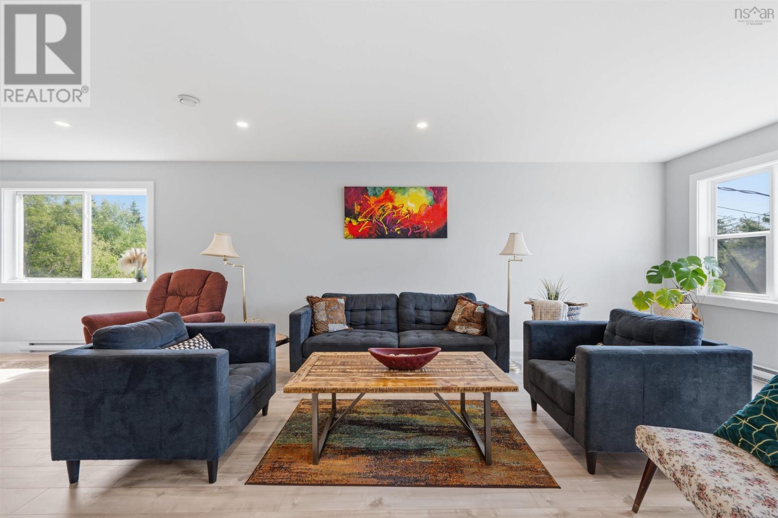 6 Charlton Avenue - 26
