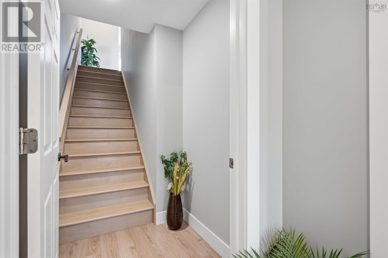 6 Charlton Avenue - 4