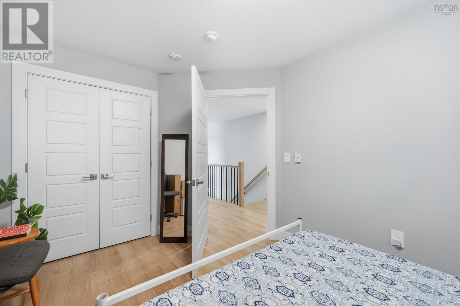 6 Charlton Avenue - 30