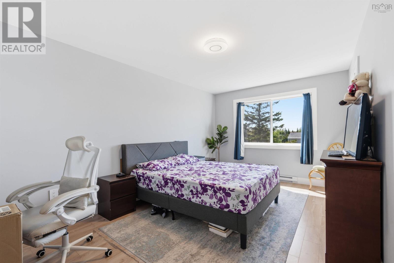 6 Charlton Avenue - 34