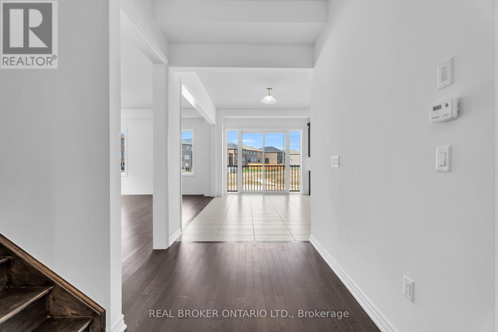 430 VANDUSEN AVENUE - 12