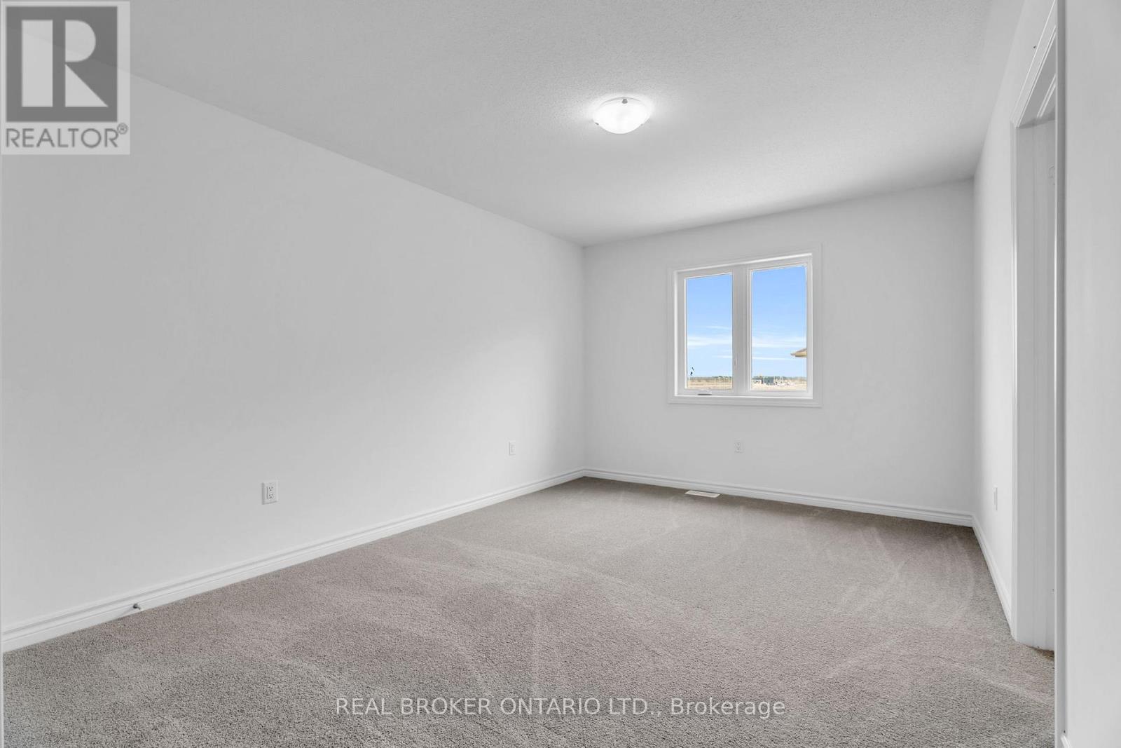 430 VANDUSEN AVENUE - 39
