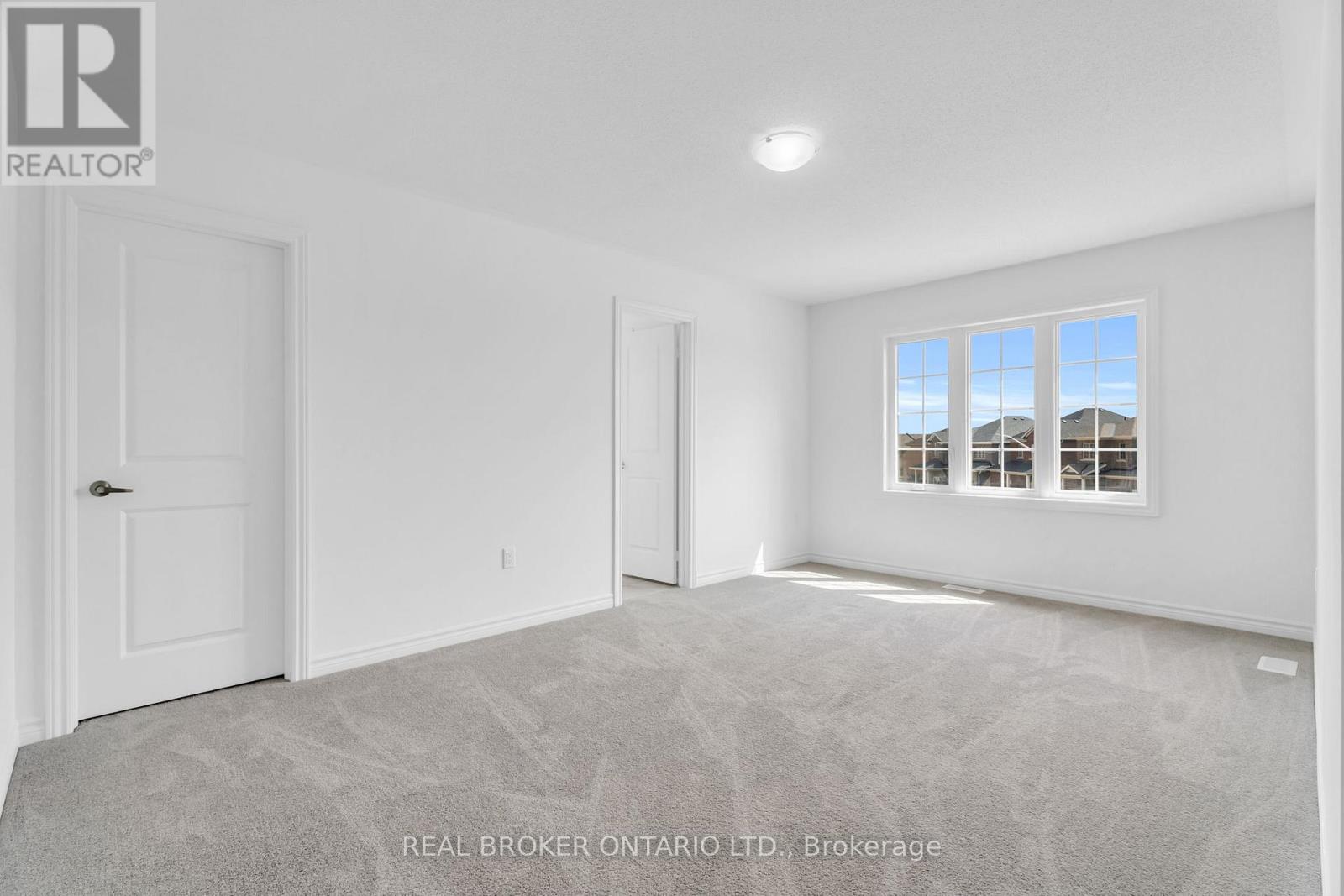 430 VANDUSEN AVENUE - 45