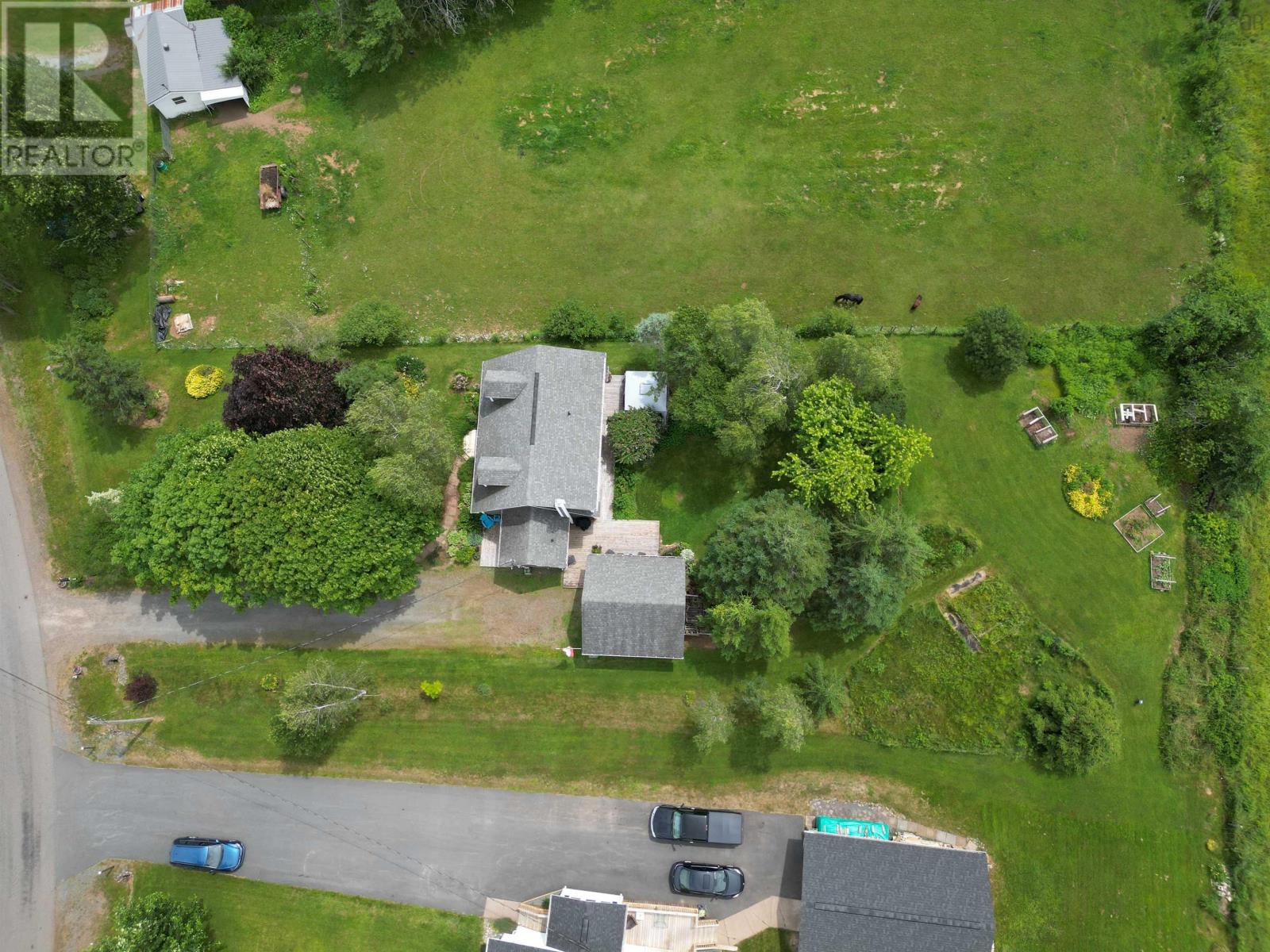 21 CROWELAND Drive - 49