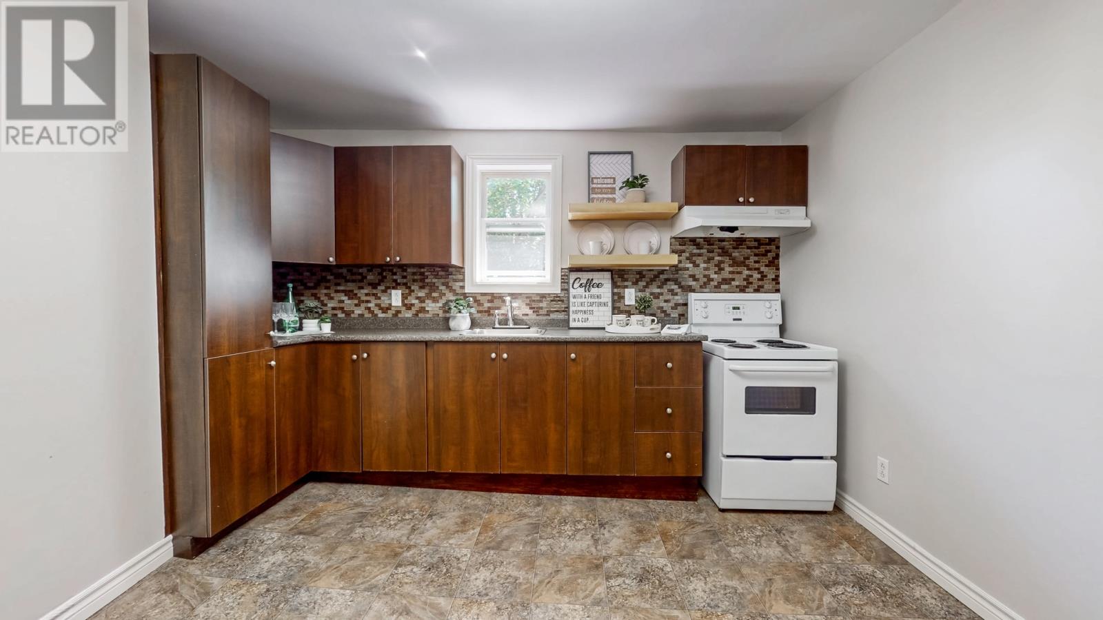 73 Springdale Street - Image 4