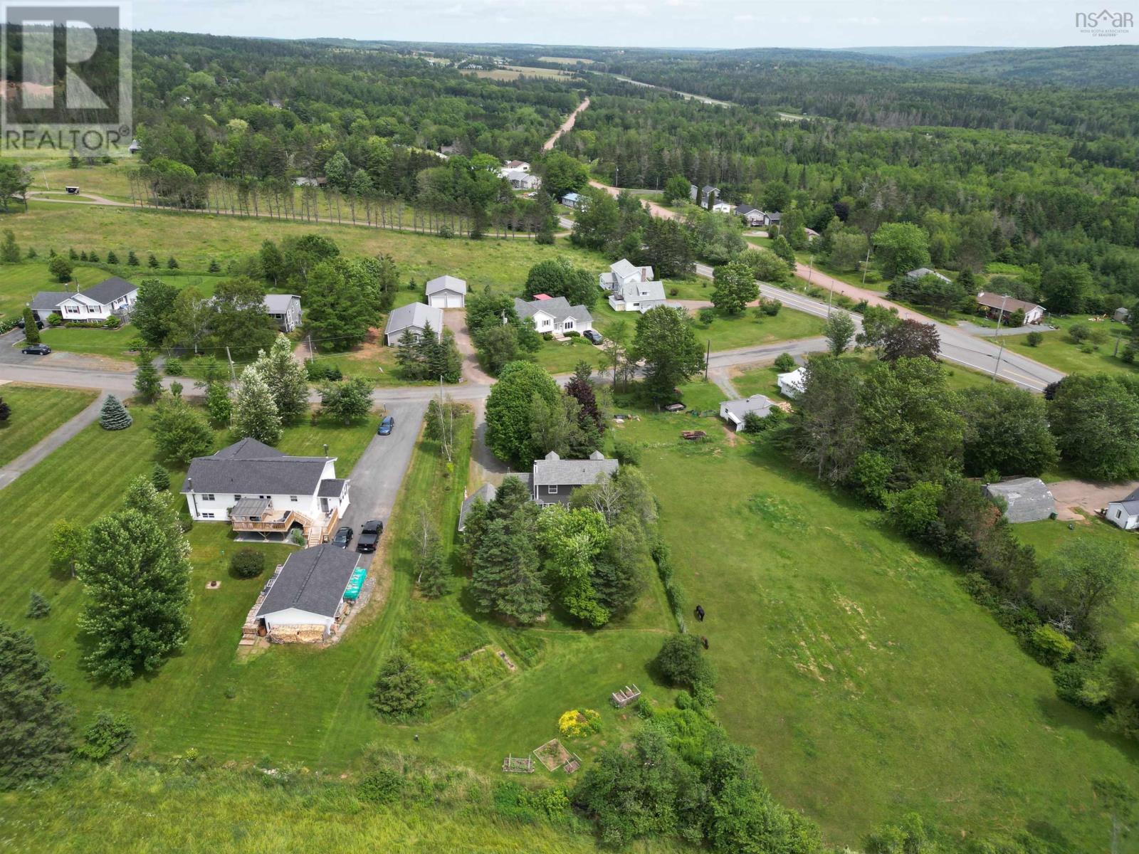 21 CROWELAND Drive - 47