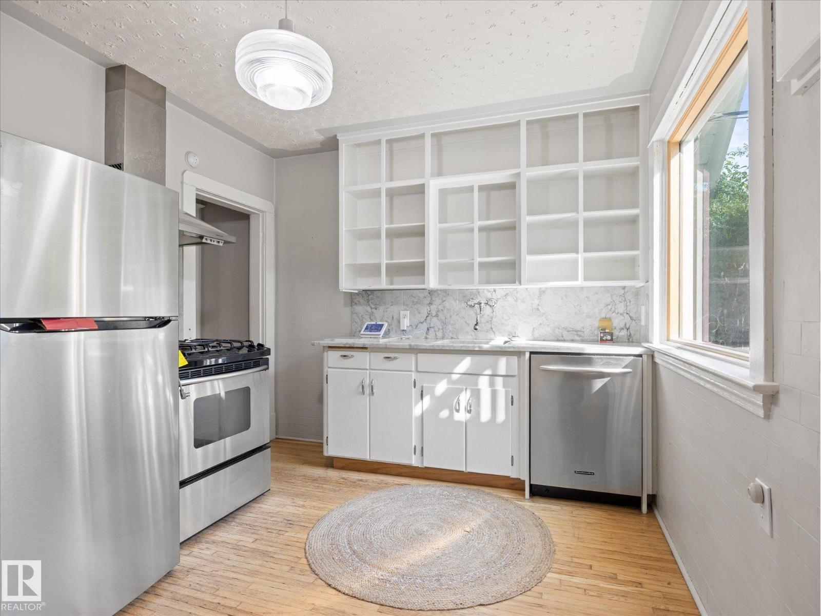 11331 66 ST NW - 10
