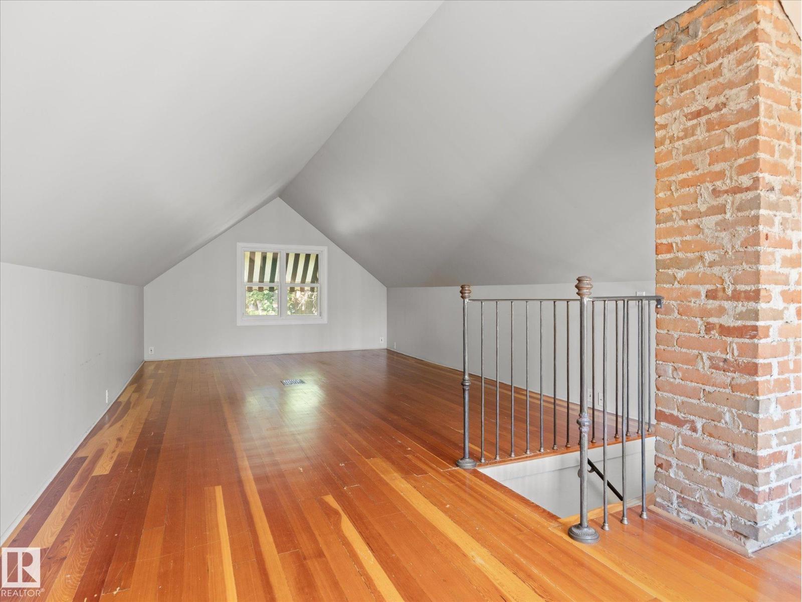 11331 66 ST NW - 21