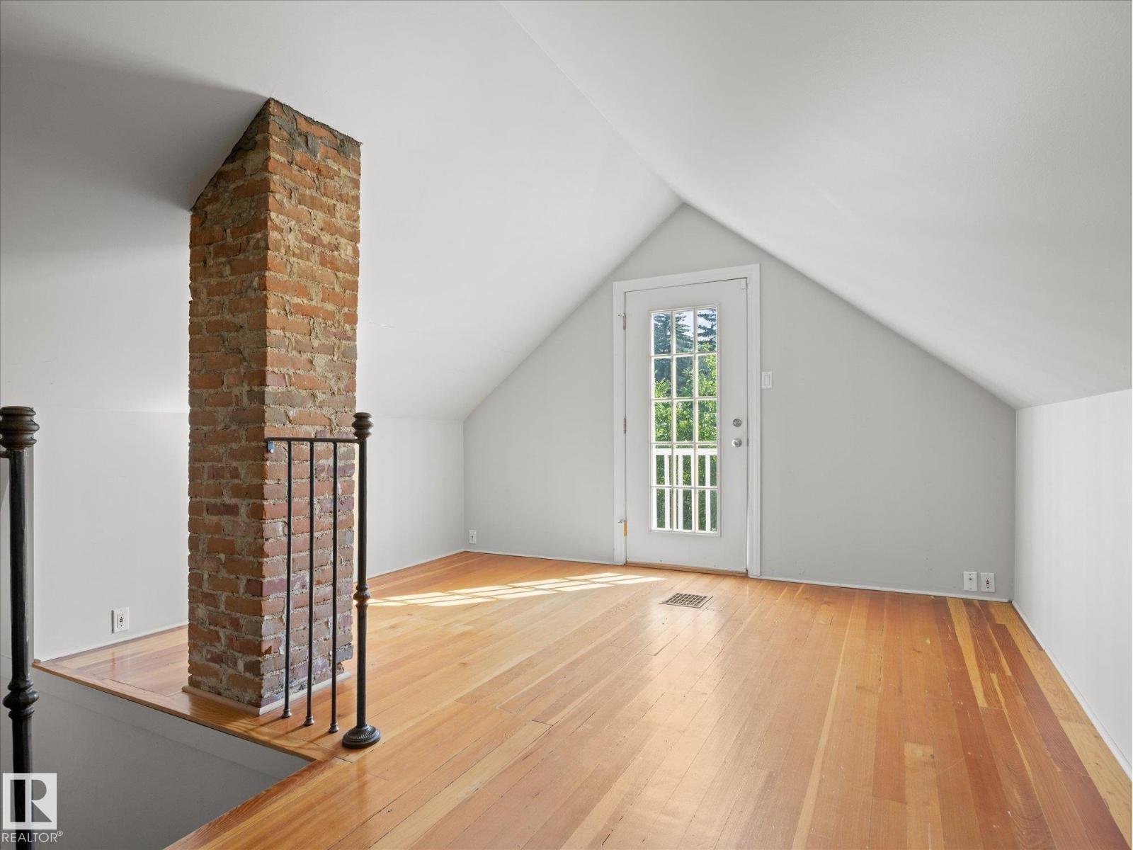 11331 66 ST NW - 22