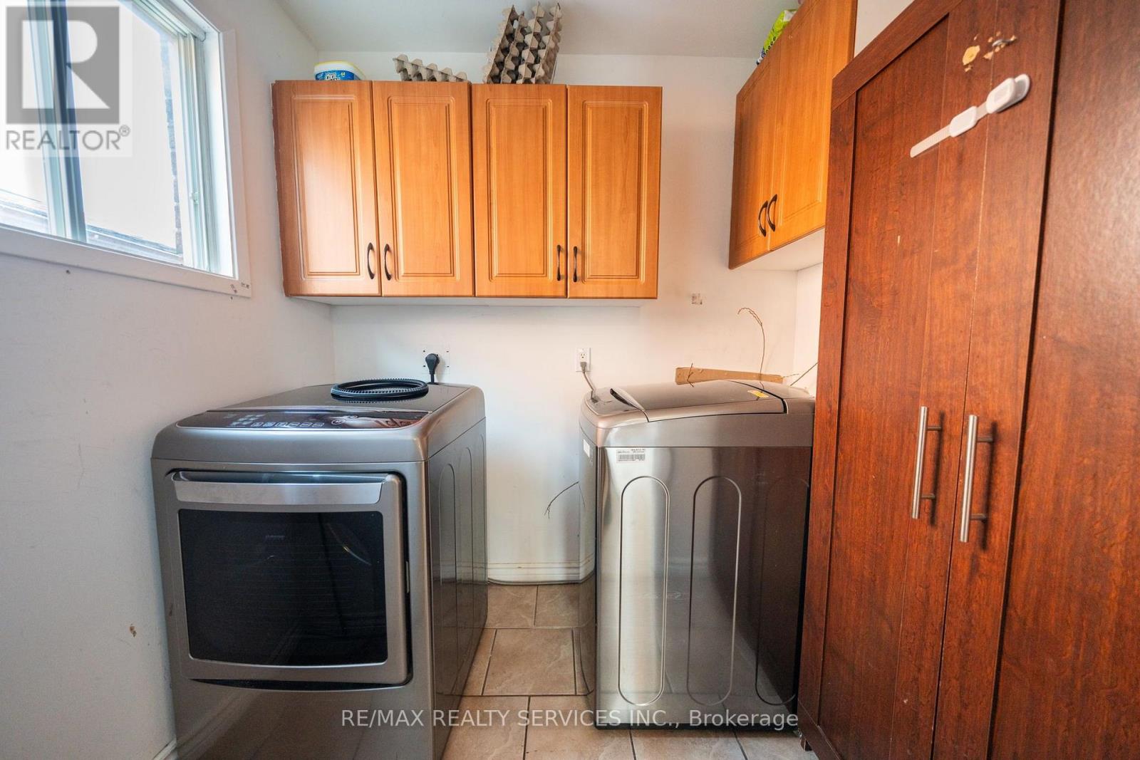 34 CLARRIDGE COURT - Image 11