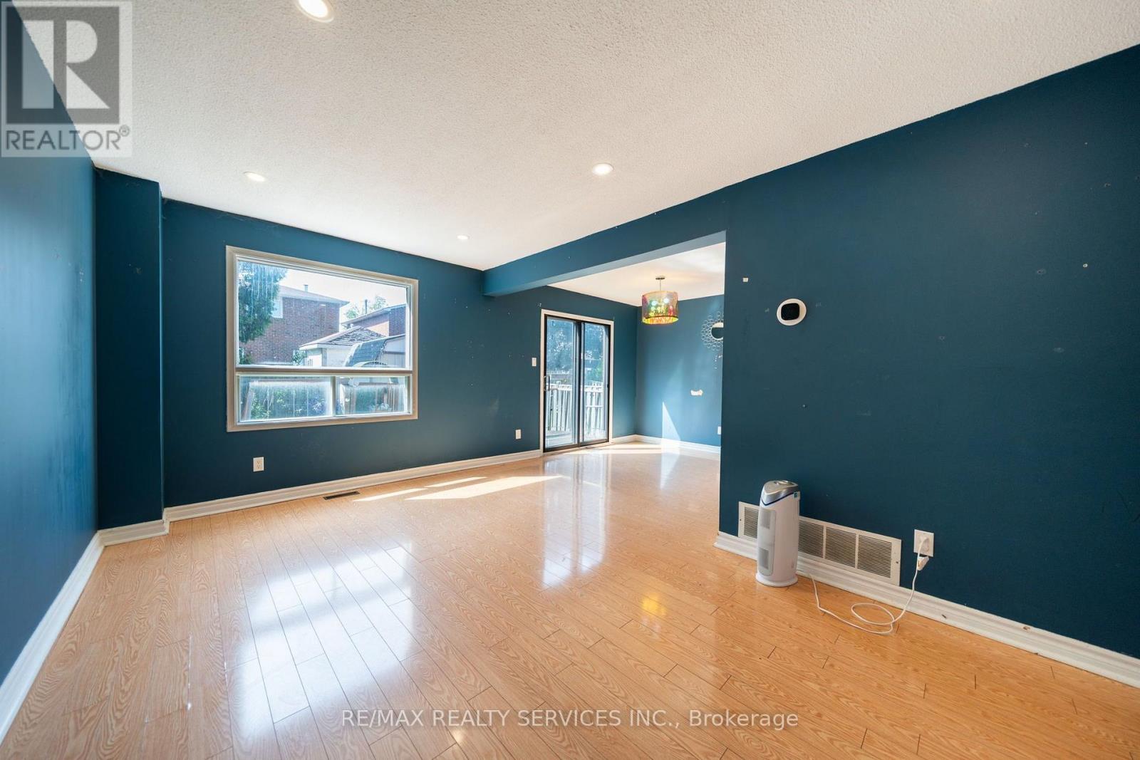 34 CLARRIDGE COURT - Image 14