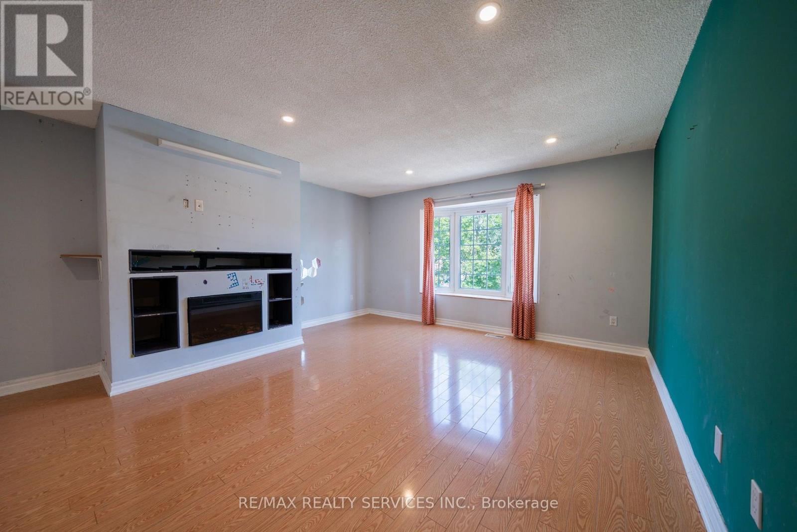 34 CLARRIDGE COURT - Image 18