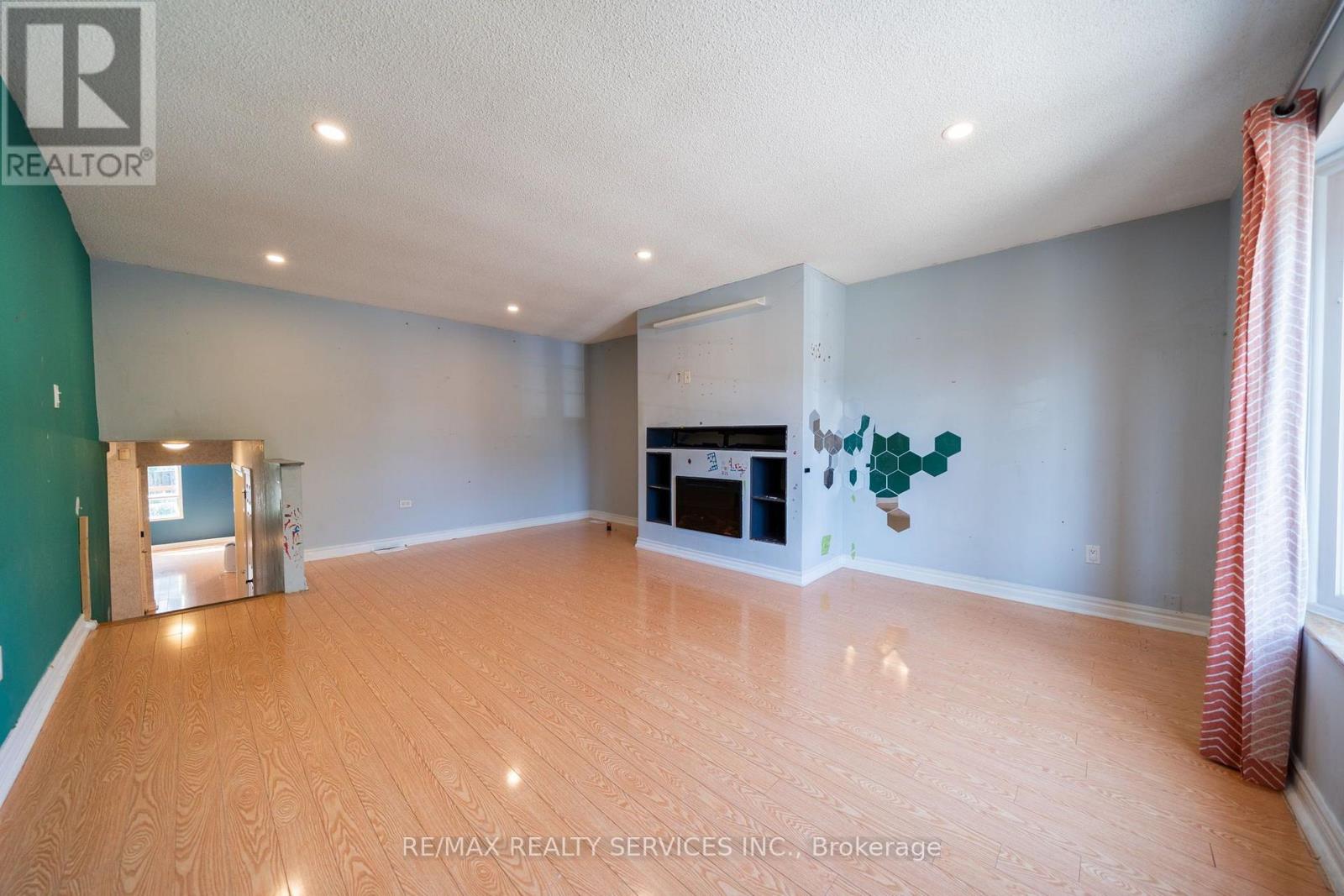 34 CLARRIDGE COURT - Image 19