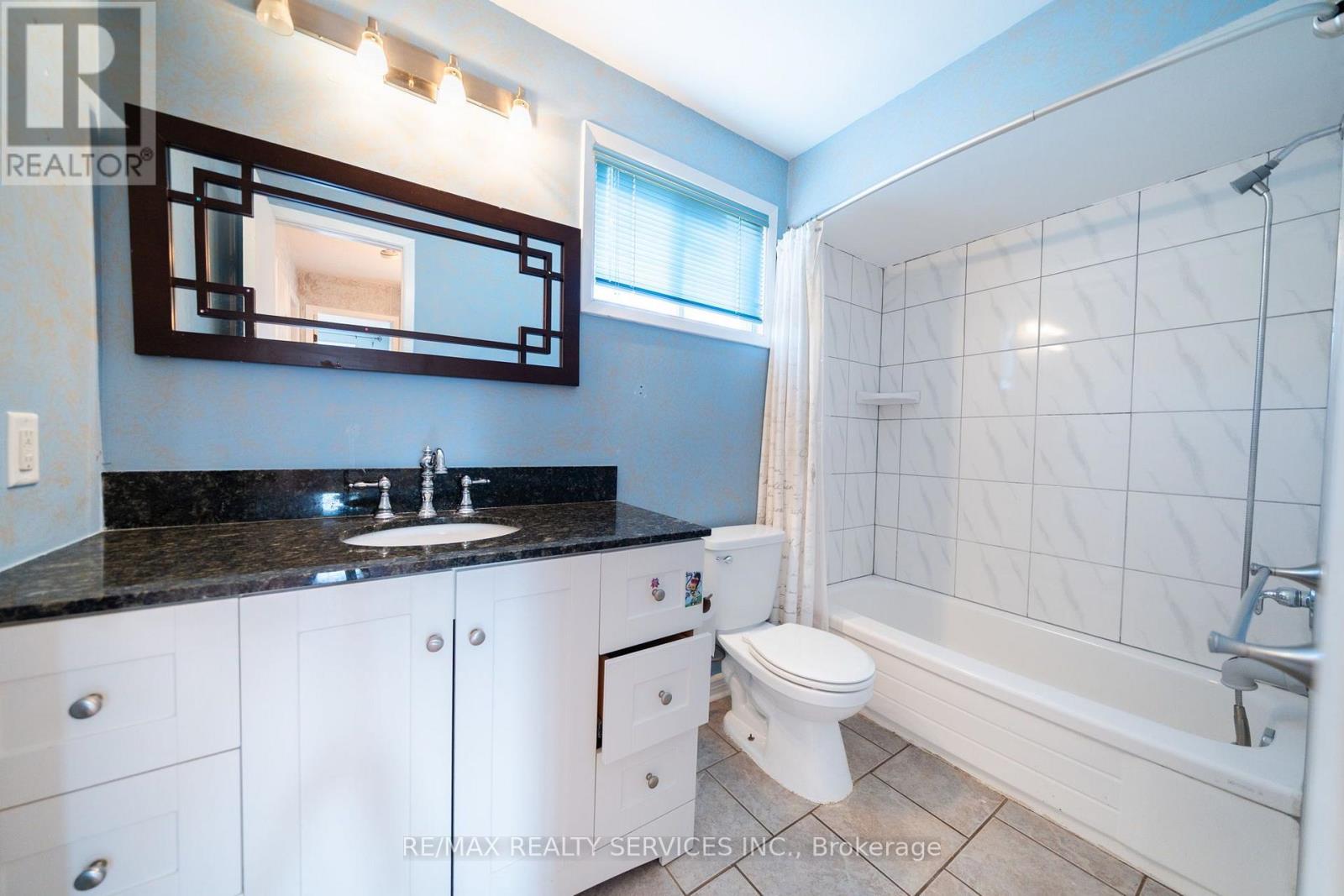 34 CLARRIDGE COURT - Image 23