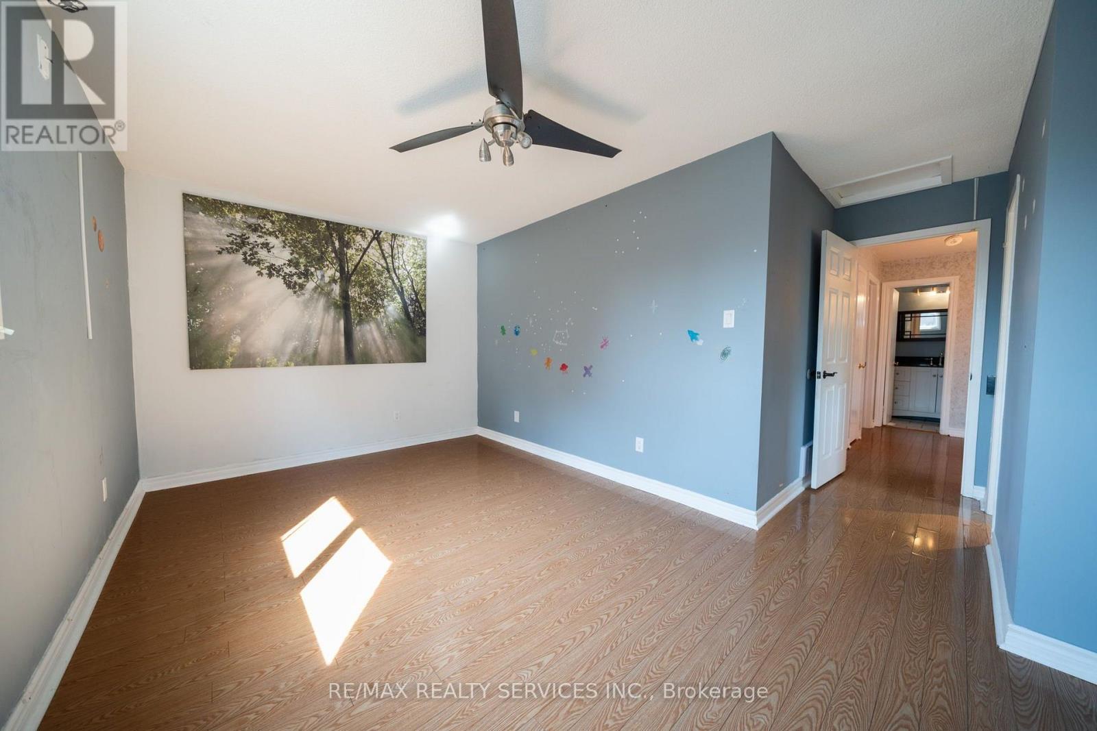 34 CLARRIDGE COURT - Image 34