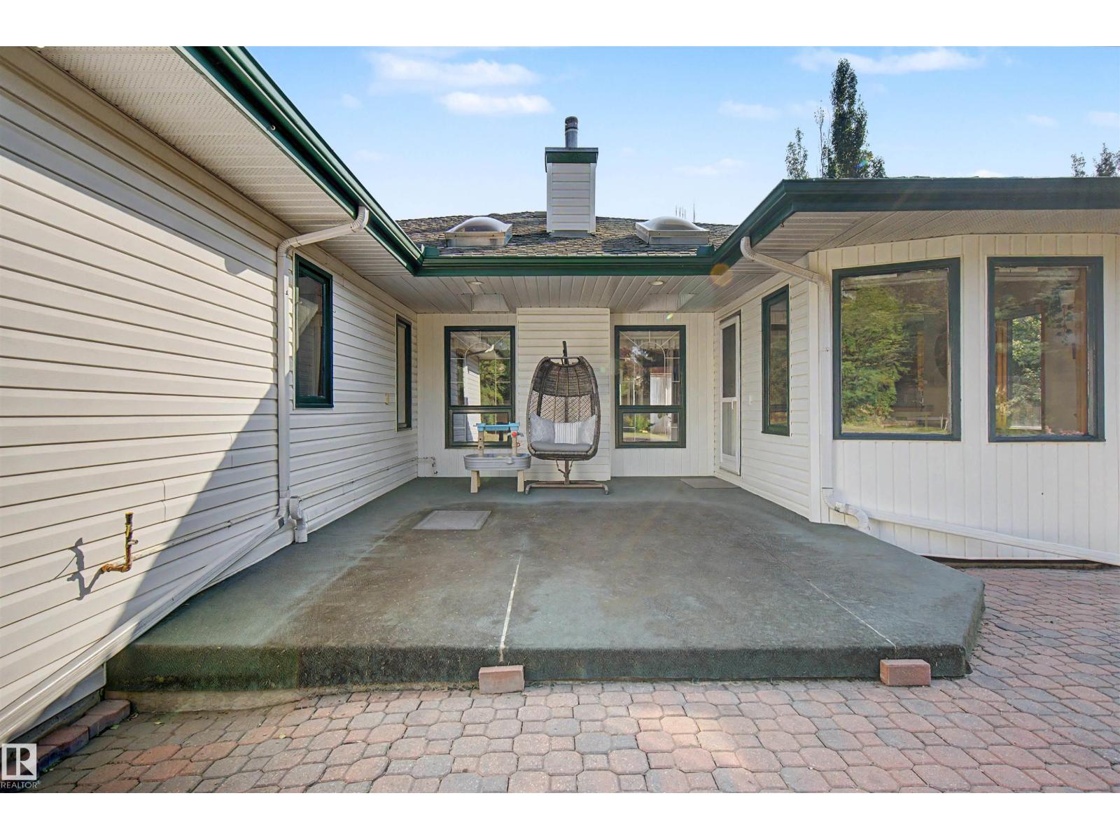 711 BUTTERWORTH DR NW - 59