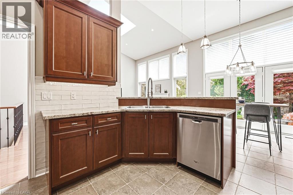 2178 BERWICK Drive - 12