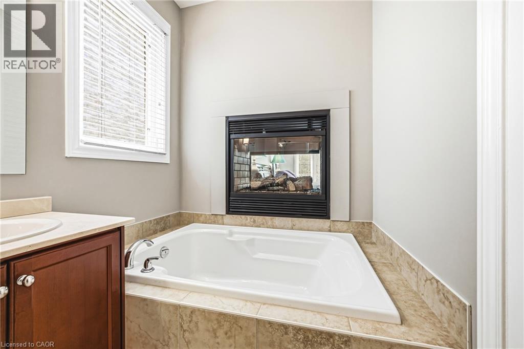 2178 BERWICK Drive - 20