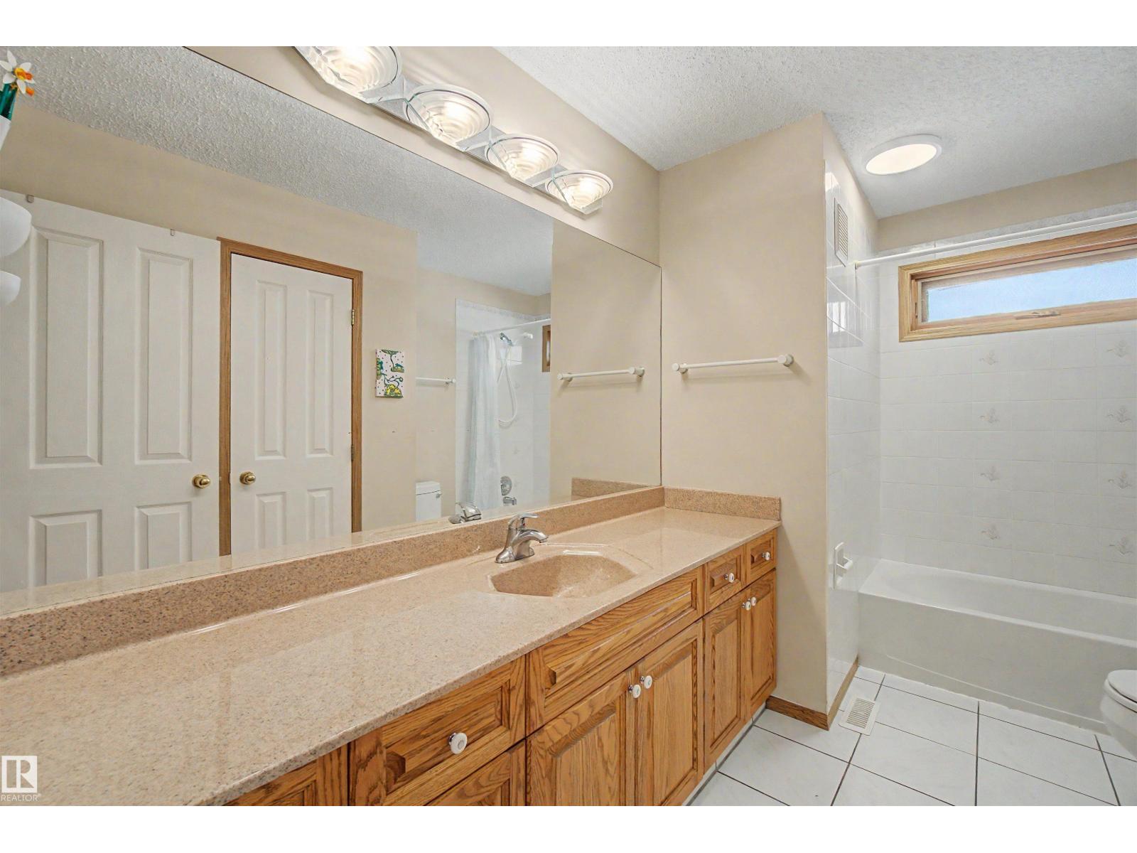 711 BUTTERWORTH DR NW - 35