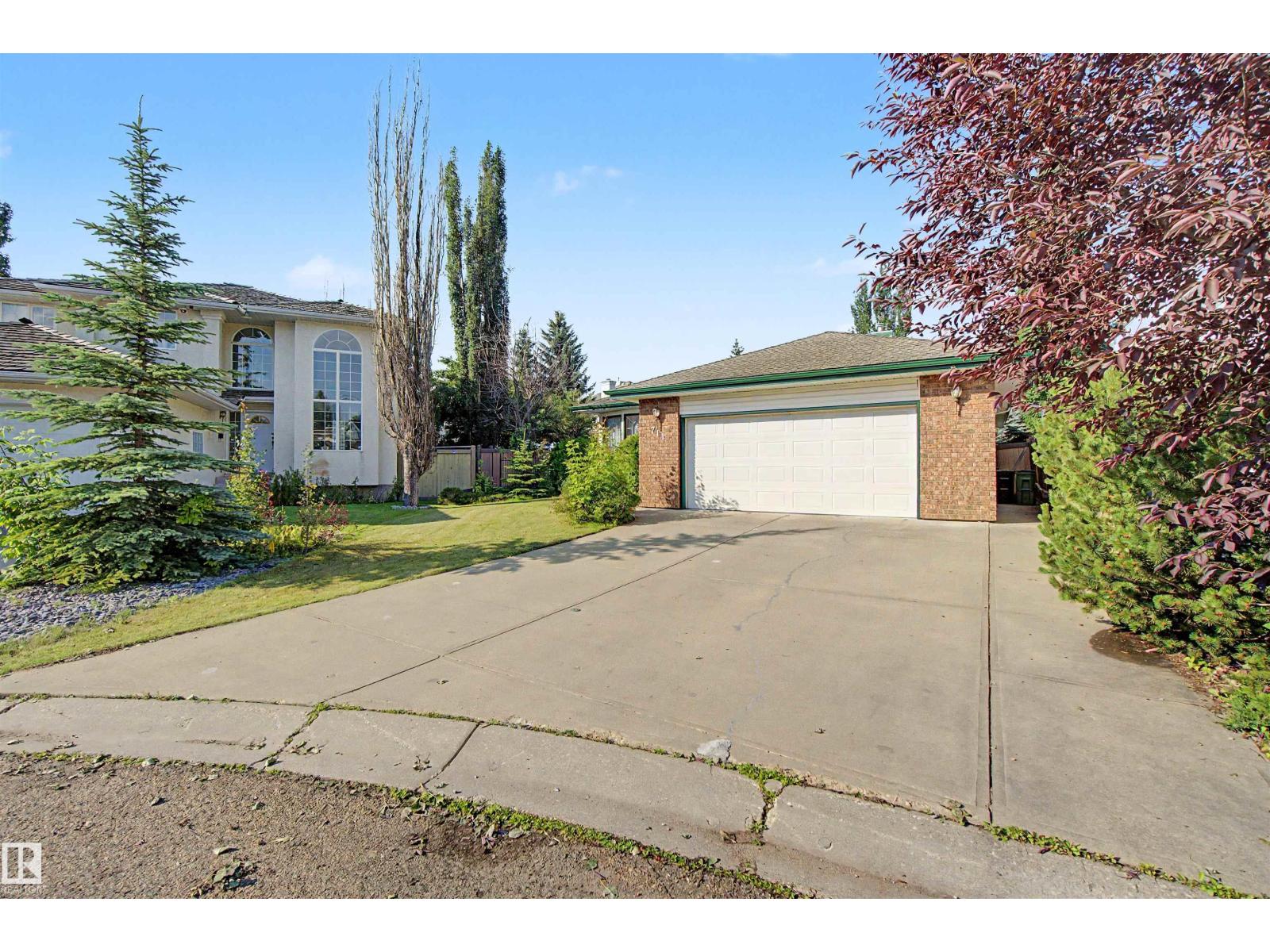 711 BUTTERWORTH DR NW - 3