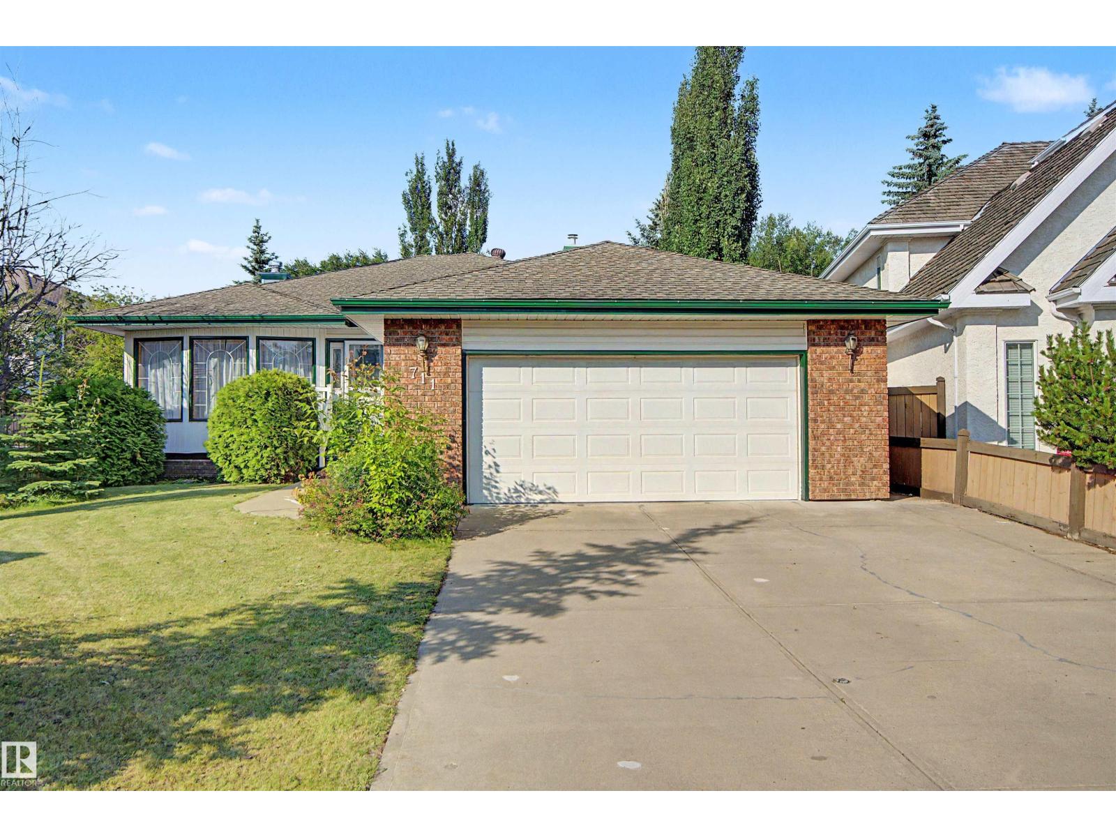 711 BUTTERWORTH DR NW - 1