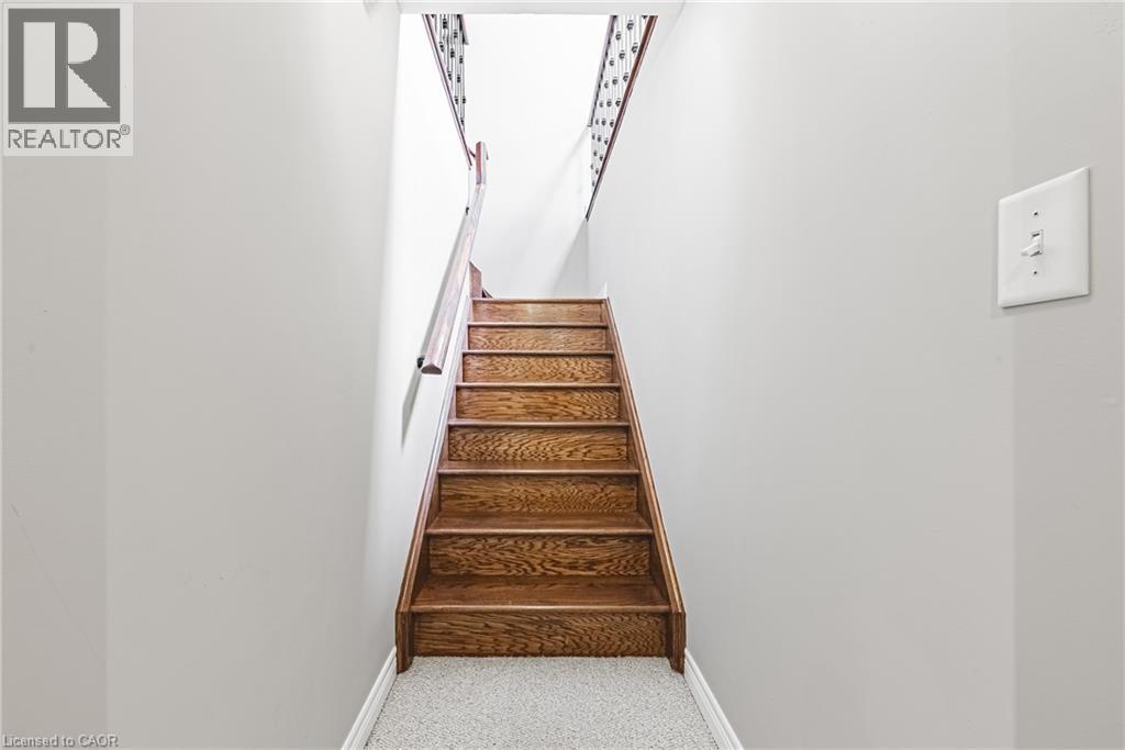 2178 BERWICK Drive - 26