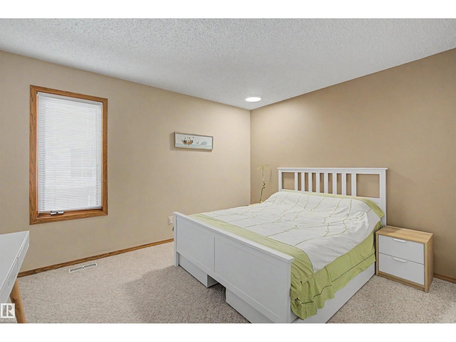 711 BUTTERWORTH DR NW - 37