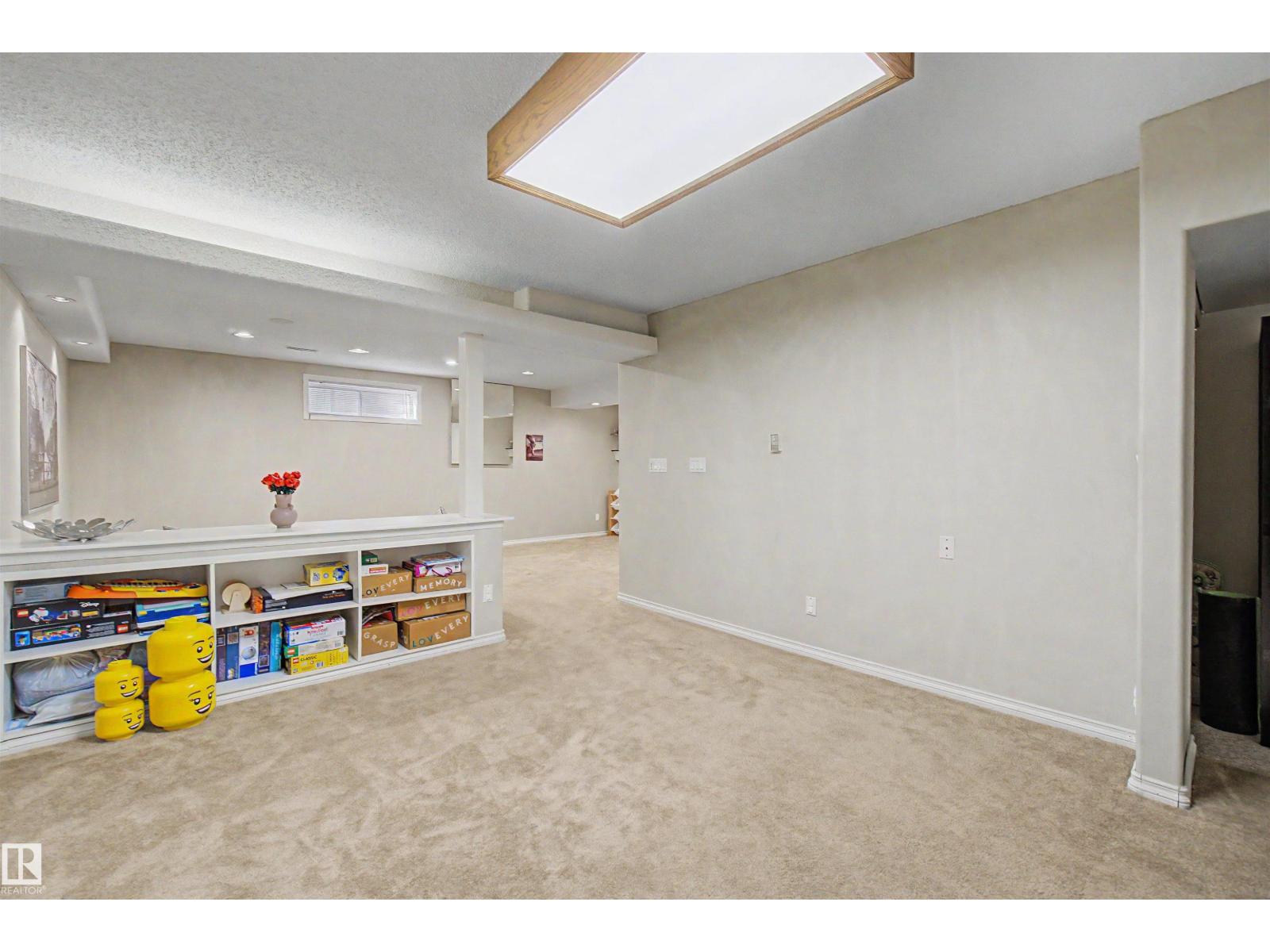 711 BUTTERWORTH DR NW - 48