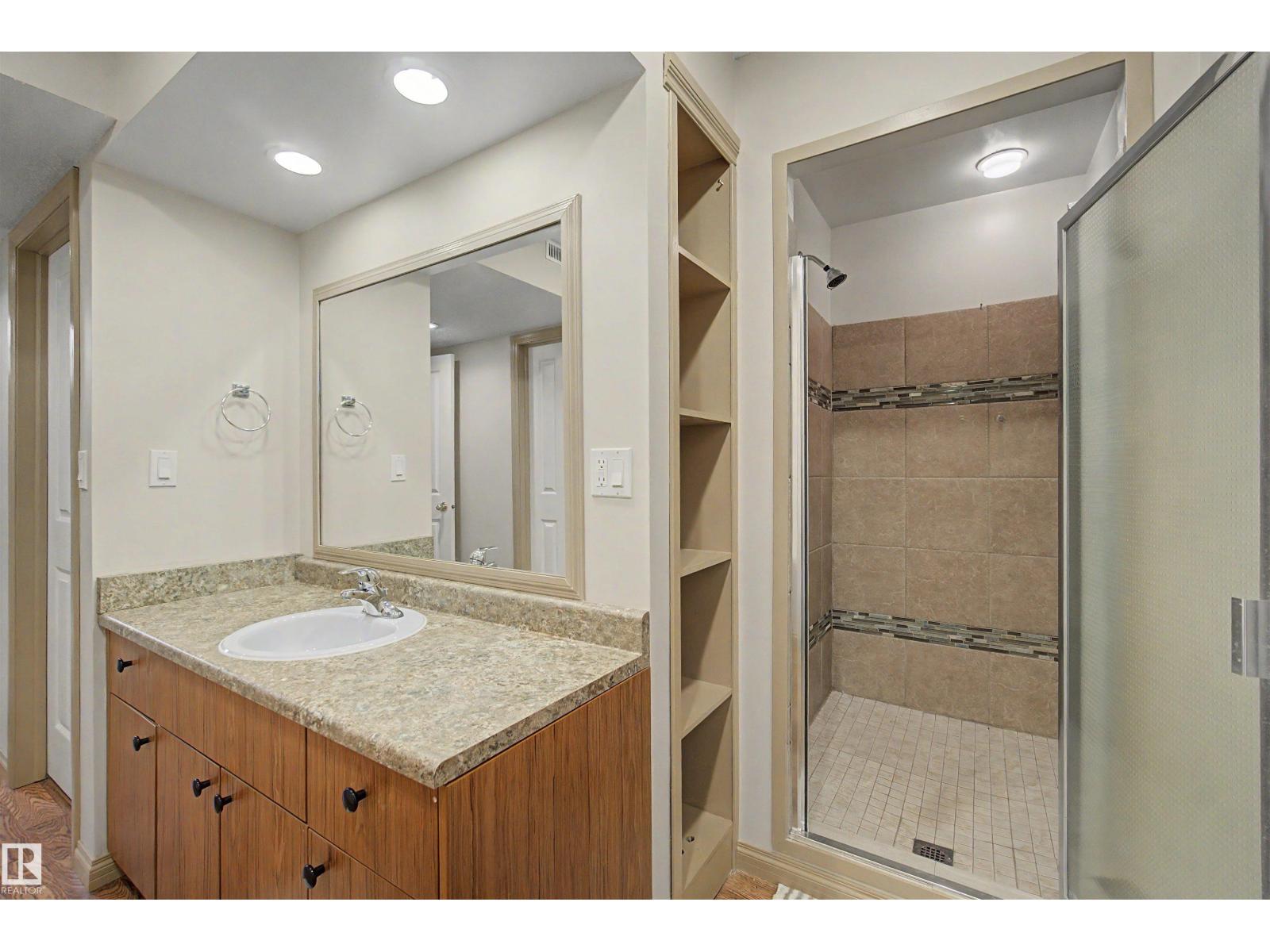 711 BUTTERWORTH DR NW - 51