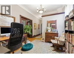 Bedroom - 30 Ontario Avenue, Hamilton, ON L8N2X2 Photo 9