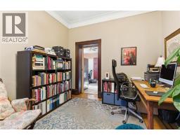 4pc Bathroom - 30 Ontario Avenue, Hamilton, ON L8N2X2 Photo 10