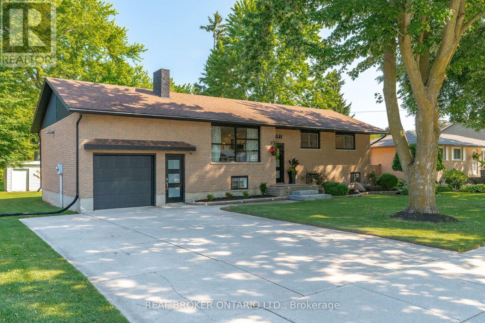 191 RUDY AVENUE - 2