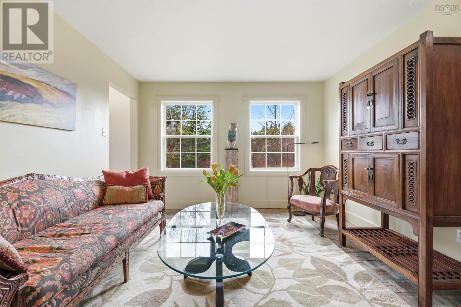 9 Adams Drive - 31