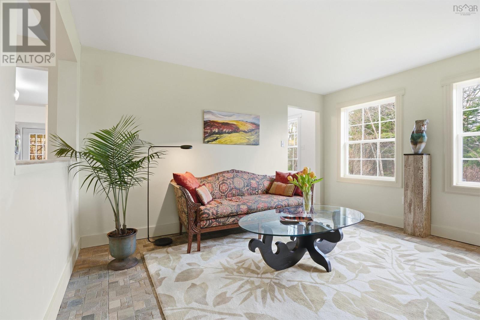9 Adams Drive - 33