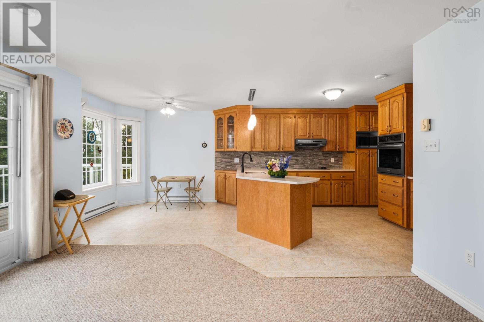 114 Mayfair Drive - 23